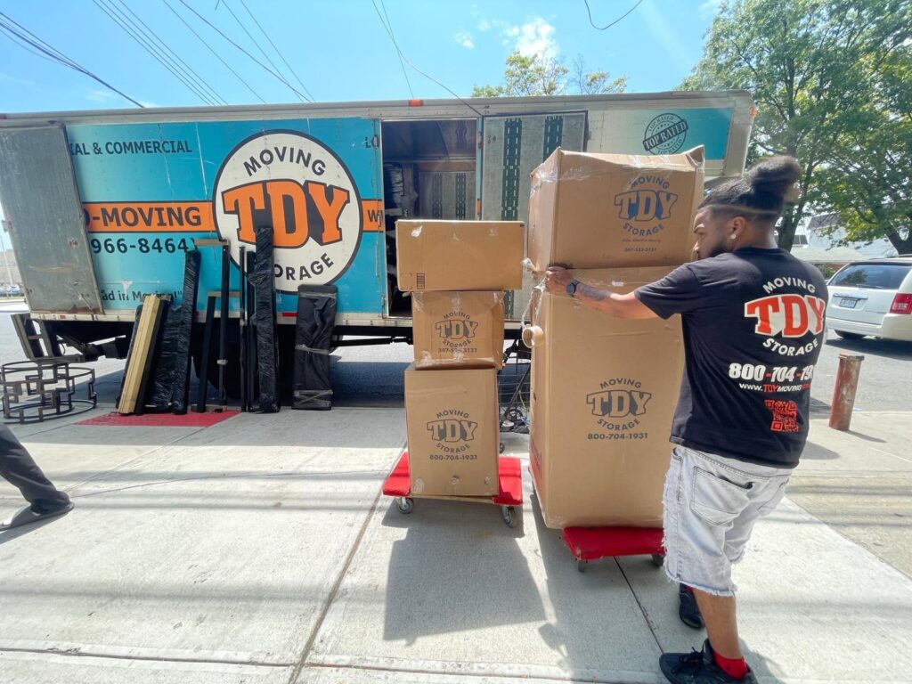 What to Expect During a Long-Distance Move From New York to Out of State