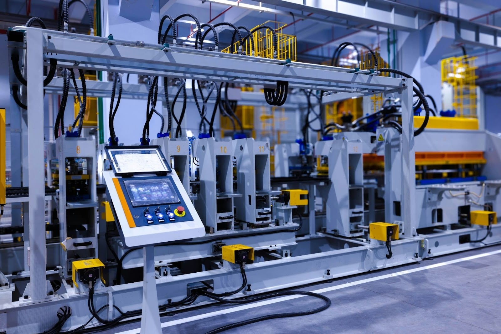 Manufacturing’s Connected Worker Problem Isn’t Technology — It’s Knowledge